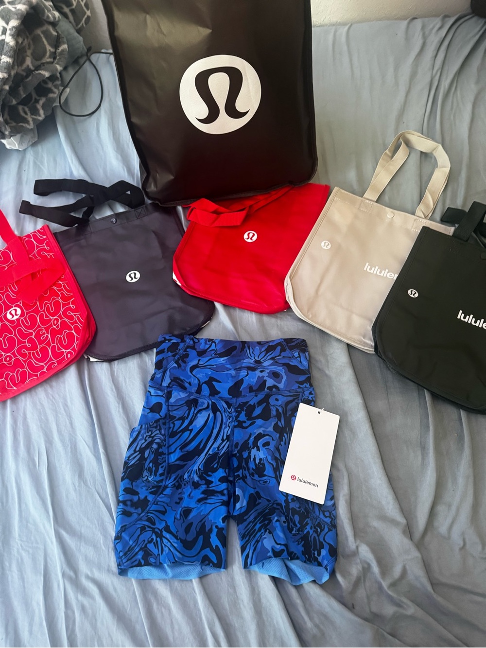 Lululemon fast and free HR short 6” pockets size 0 NWT!